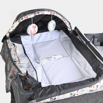 Baby Trend Lil’ Snooze™ Deluxe II Nursery Center® Playard