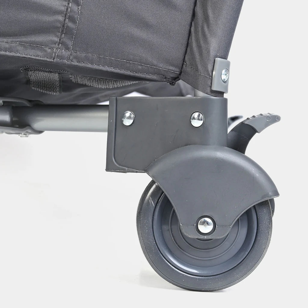 Baby Trend Lil’ Snooze™ Deluxe II Nursery Center® Playard