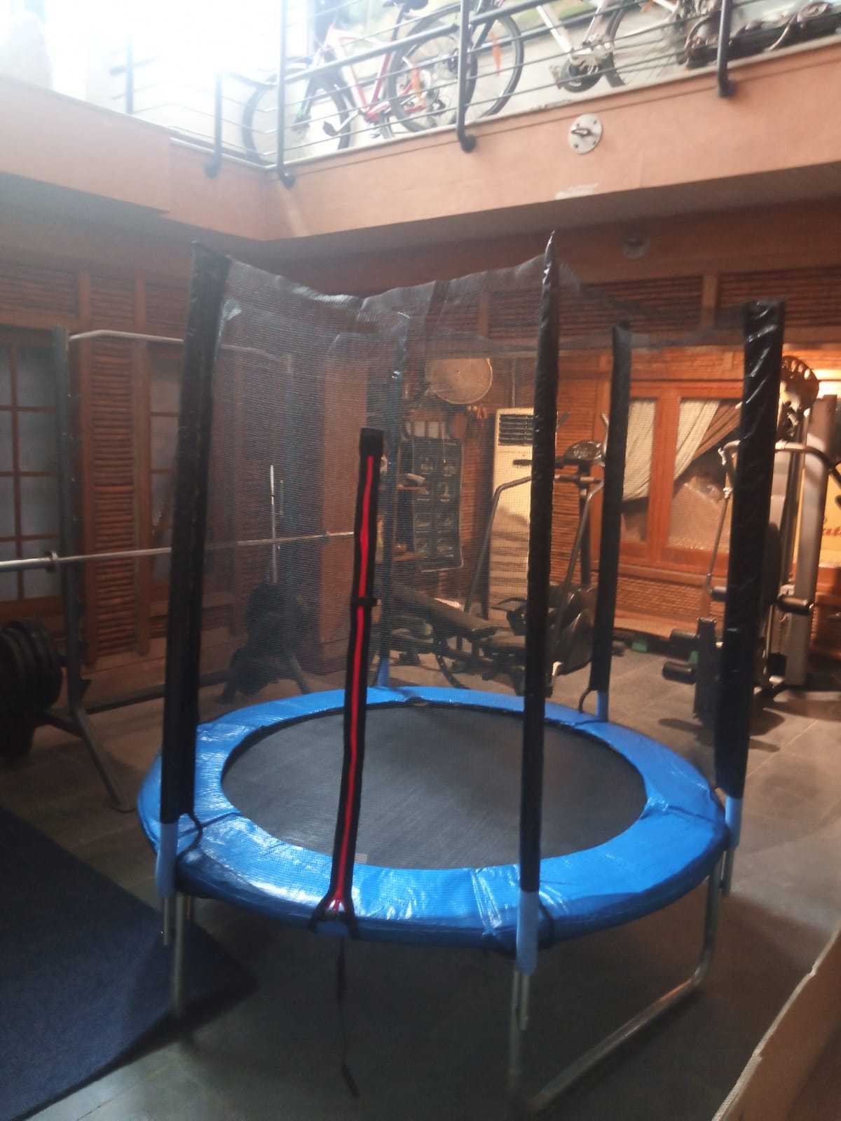 6 feet trampoline- funworld.pk